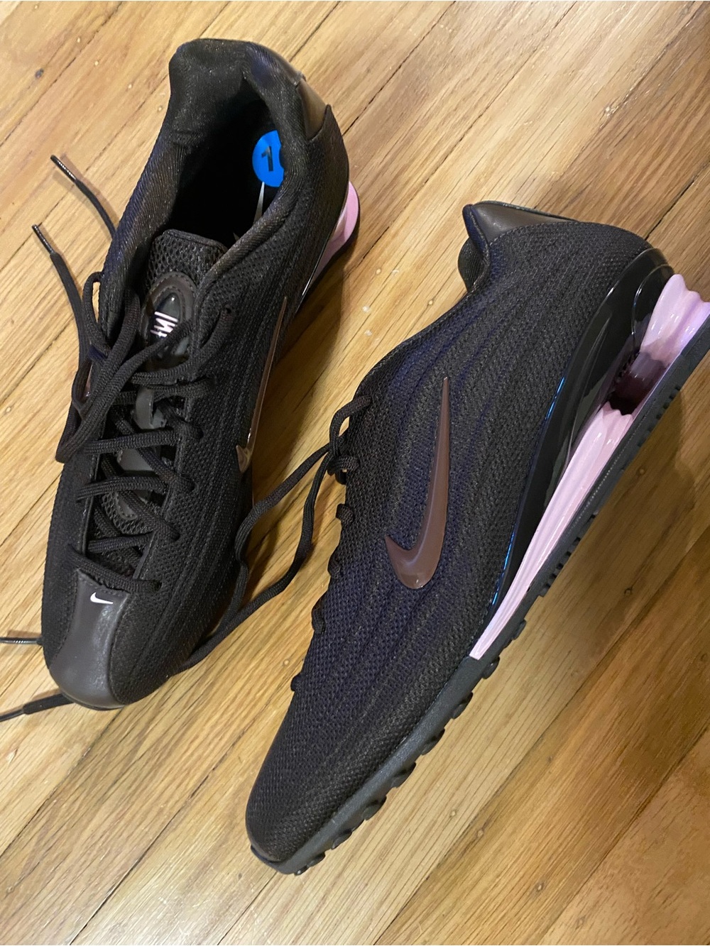 Size 10 - NEW Nike Shox Z Velvet Brown Womens Shoes